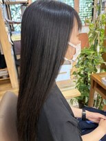 ラパス(LAPAZ)&nbsp;縮毛矯正で艶髪ストレートロング