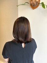オフ(off) くびれ外はねボブ