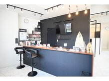 アーチュンビューティークラブ(ARCHUN BEAUTY CLUB)の雰囲気（NetflixもDVDも鑑賞可能です☆アルコール用意してます♪）