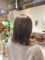 ニール(Neale.)&nbsp;オリーブグレーワンブリーチオリーブグレージュ11.26