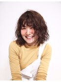 キュートなナチュラルカールボブ