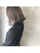 ミント(mint) 切りっぱなしボブ&ハイライトグレー