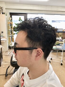 ラウズ(rouse) カット+パーマ