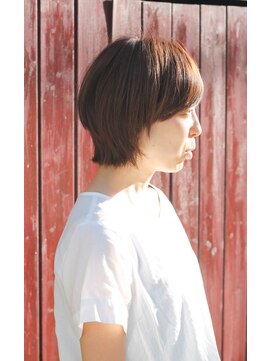 ココアール けやき通り(COCO.R) 白髪数本キラキラ、この数本が気になる！　ココアールにお任せを