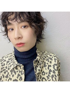 ロスタークラス(ROSTAR class) ショートパーマスタイル