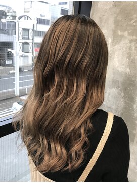 ガルボ ヘアー(garbo hair) #バレイヤージュ#外国人風#ベージュ系