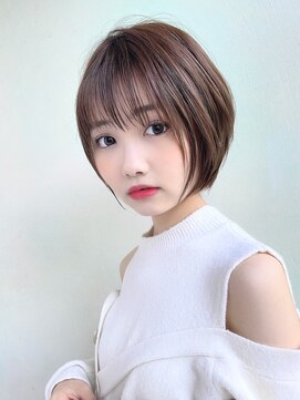 デコ(DECO) 大人可愛い前下がりショートボブ小顔丸みショート20代,30代,40代