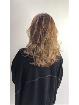 ゴート(Goat) ミルクティーベージュ