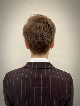 スカイ 大手町プレイス店 かき上げショート＜理容室＞