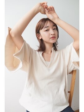 バイオレット ナゴヤ(Violet Nagoya) 鎖骨ラインボブ×ぱつっとシースルーバング