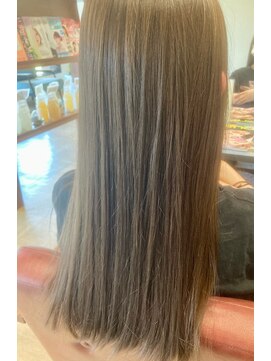 ラトット(Latot) グレージュ