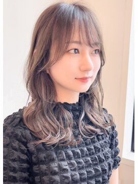 ルエ(rue) 大人可愛い20代30代40代小顔フェザーバング韓国風マロンベージュ