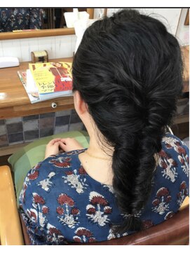 美容室 ルアル 市原市八幡宿店(Luar) フィッシュボーン編みおろし〇