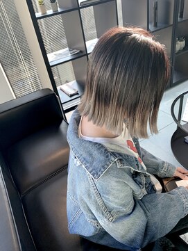 セバスティアン(SEBASTIAN) 毛先ハイライト グラデーション