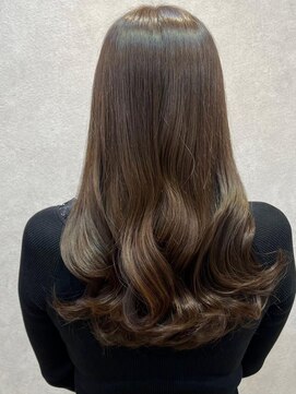 ロンド リリー 銀座(Lond Lily) ブリーチなし地毛風黒髪☆髪質改善/レイヤーカット[銀座]