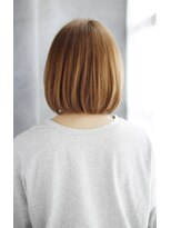 シュシュット(chouchoute)&nbsp;レイヤーカットウェットヘアデザインカラーオリーブベージュ/190