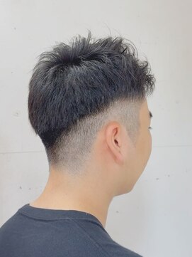 ビランチェ 池袋(bilancia) フェードカット/ベリーショート/ツーブロック