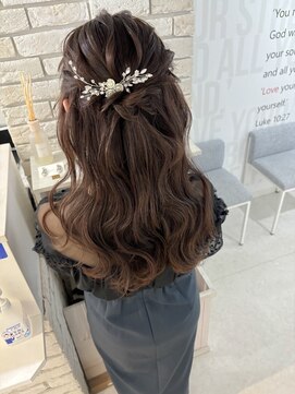 ディティカ サウ(Dityca sow) half up