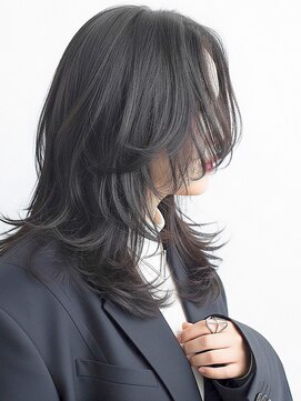 ファムス(fam.s) 艶ふわウルフ