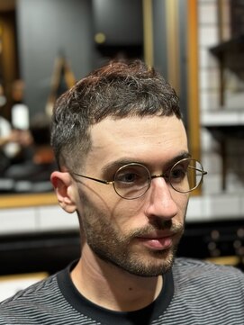 クロップ　ローフェード　メンズ