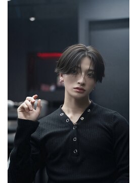 ケイ(K) ナチュラルフェザーショート