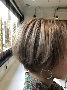 スタジオ ノル(studio noll) 【新宿 studio noll. 】ハイライトカラー