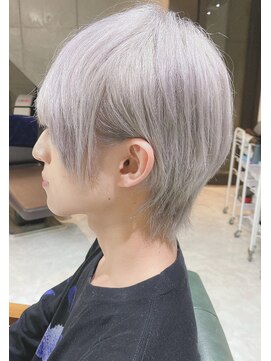 デイズ(days) 束間ショート\ホワイティグレージュ\しょーとウルフ\渋谷