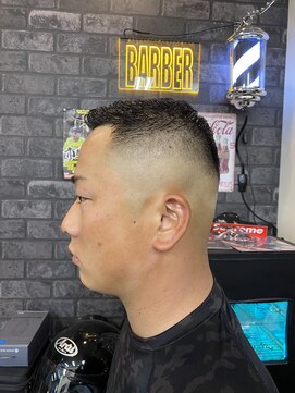 サカモト(SAKAMOTO) 濡れパンスキンフェードスタイル