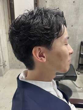 フイ 自由が丘(men's salon Hui) メンズ/アップバング/ツーブロックマッシュ/束感ショート波巻き