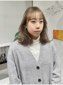 ミルクティーベージュ