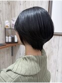 ショートボブ