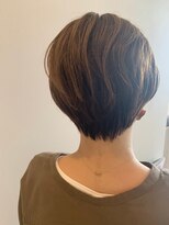 カウチ ヘアー ドレッシング(COUCH Hair Ｄressing)&nbsp;女性らしいショートボブスタイル