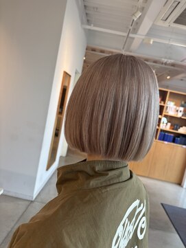 シーツー 三吉店(C2) ハイトーンボブ