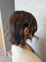 ラニ(Lani) 結婚式お呼ばれヘアセット/ショートアレンジ/サイドハーフアップ