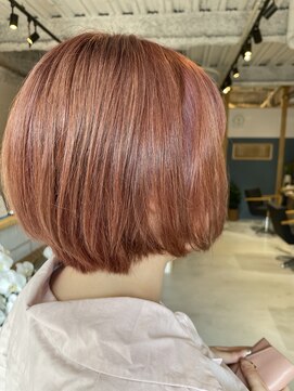 ノットドットビー(KNOT.B) ショートボブ/ピンクブラウン/ダブルカラー