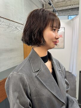 ニール 名古屋 伏見 丸の内(NEELU) [NEELE_take]コテ巻き風ボブパーマ