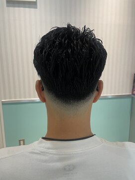エルエフェ(EL JEFE) 【スキンフェード×パーマ】［東中野］［落合］［床屋］
