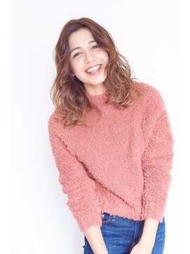 クラン(CLAN) ナチュラルウェーブミディ