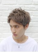 ショートレイヤー七三オールバックかき上げヘアツーブロック