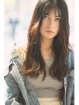 セラ バイ ユーレルム(SerA by U-REALM)&nbsp;ナチュラルウェーブスタイル 担当 森美　髪／ネイビーカラー