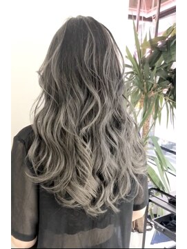 フォーク(FOLK) 恵比寿×YAMATO プラチナバレイヤージュ_外国人風