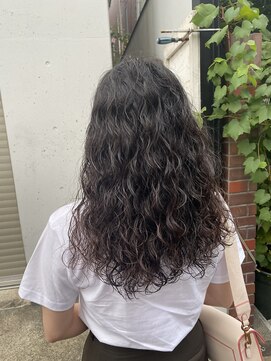 ロイジー(roijir) 【表参道　roijir】スパイラルパーマ×パーマ女子