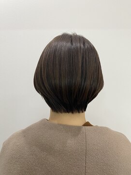 ラシル バイ レストプラス(racil by rest plus) 丸みショート