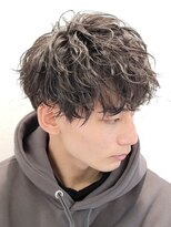 ツイストスパイラルパーマ緩め刈り上げマッシュ