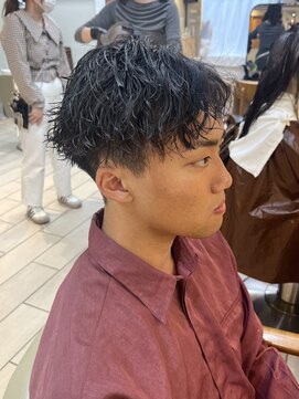 テトラ バイ ネオリーブ 横浜西口店(tetra by neolive) ツイスパ ツイストスパイラル マッシュ 刈り上げ 横浜