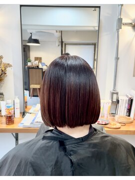 シン バイ リッカ(SHIN by Ricca) 艶ミニボブ