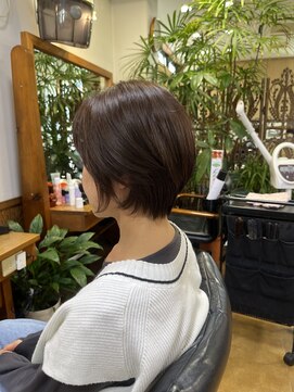 北本 美容室 くびれショート