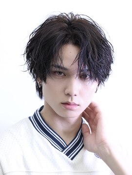 リップス 吉祥寺店 (LIPPS) 無造作フェザーウルフ