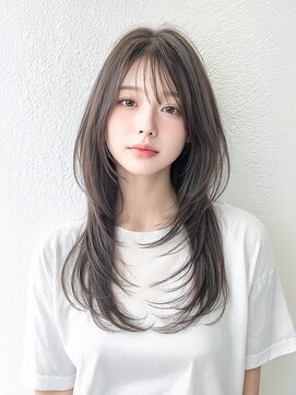 ヴィムヘアー 天神店(VIM hair) 艶感と動きのあるスタイル【レイヤーカット×ベージュブラウン】