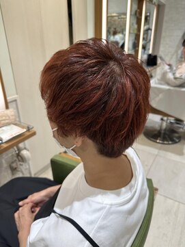 コム(com by neolive) 夏の暖色系カラーはブラッドオレンジがおすすめ☆